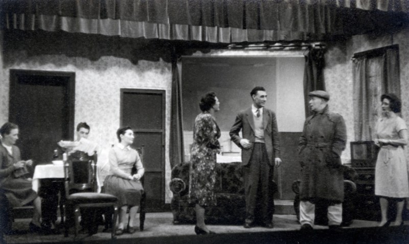 Roots, by Arnold Wesker, directed by James Henderson, 31 March-7 April 1962